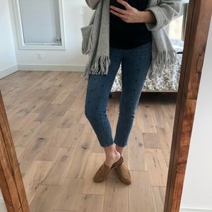 Polka dotted ankle jeans